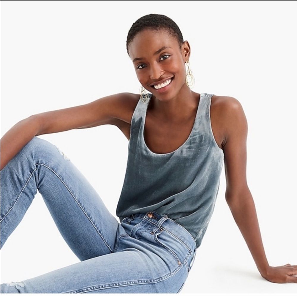 J. CREW Velvet Tank Top in gray. Size 00.